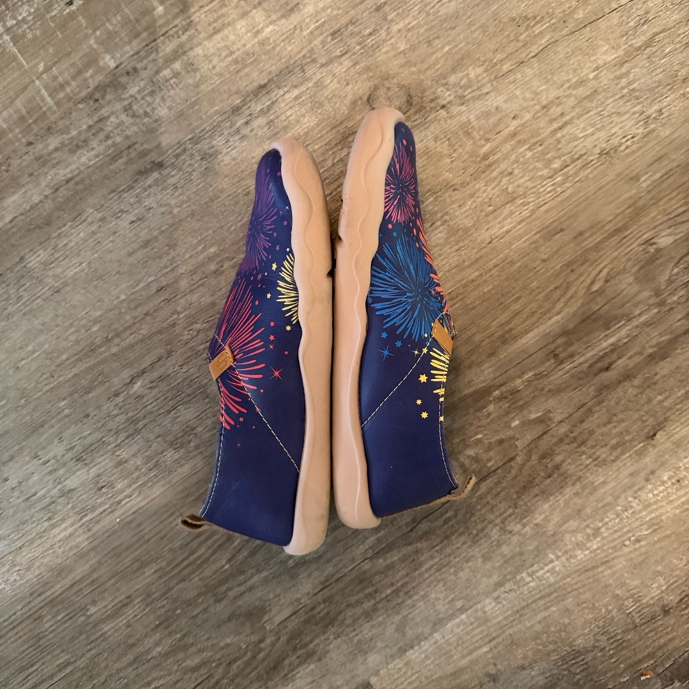 UIN SHOES SLIP ON FIREWORKS BOHO ARTISAN ARTSY COMFORT HARDLY WORN! - Picture 5 of 7